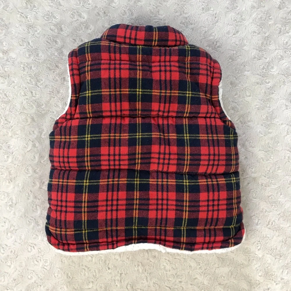 Old Navy Plaid Puffer Vest Size 6-12 Months Red